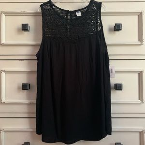 cute old navy tank (NEW WITH TAGS!)